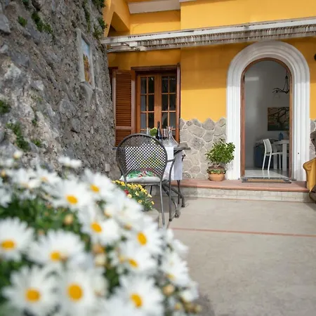 Casa Queen アパート