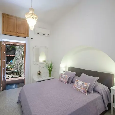 Casa Queen アパート *